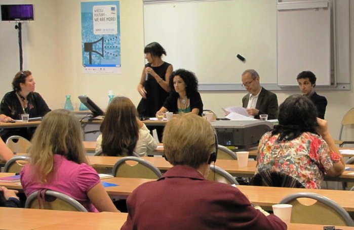 Elbląg, Zora Jaurova była jednym z prelegentów w czasie konferencji We are more - Więcej kultury!, która na przełomie lipca i sierpnia odbyła się w Sopocie Elbląg, Zora Jaurova była jednym z prelegentów w czasie konferencji We are more - Więcej kultury!, która na przełomie lipca i sierpnia odbyła się w Sopocie