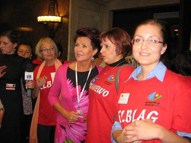 Elbląg, Silna reprezentacja Elbląga i Braniewa - tu z Jolantą Kwaśniewską Elbląg, Silna reprezentacja Elbląga i Braniewa - tu z Jolantą Kwaśniewską