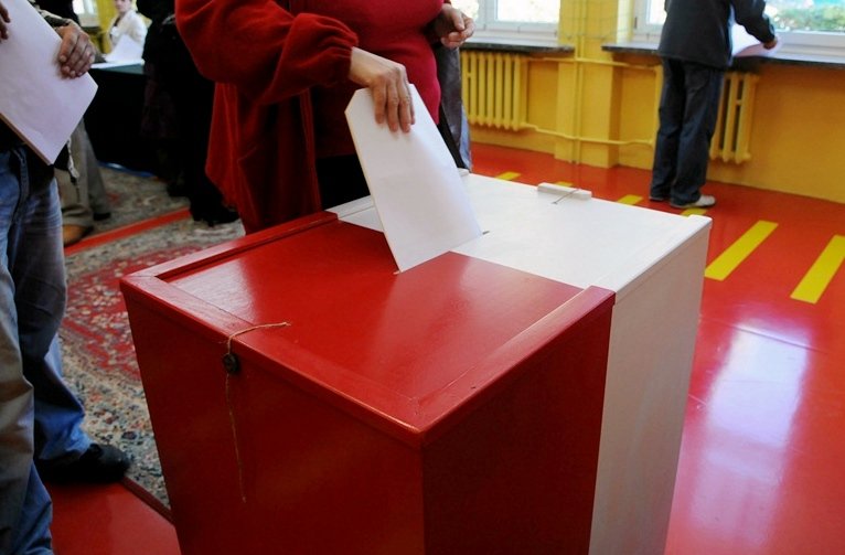 Elbląg, Wygrani i przegrani Elbląg, Wygrani i przegrani