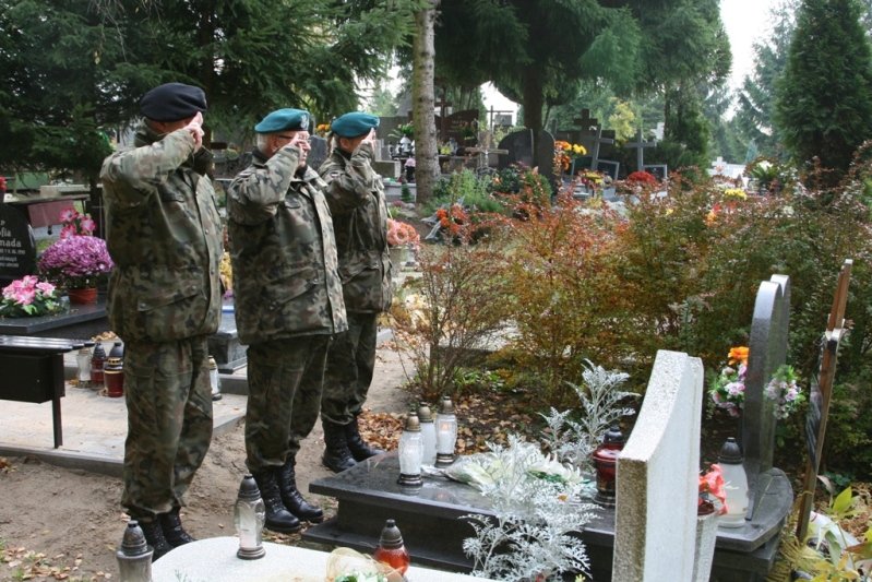 Elbląg, Pamięć o poległych żołnierzach