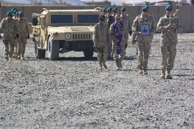 Elbląg, W poniedziałek w Ghazni odbyło się uroczyste pożegnanie sierż. Mariusza Deptuły Elbląg, W poniedziałek w Ghazni odbyło się uroczyste pożegnanie sierż. Mariusza Deptuły
