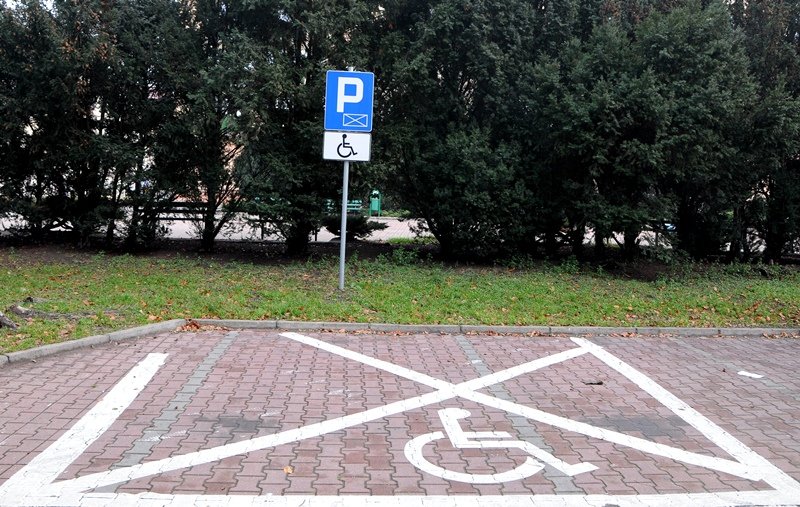 Elbląg, O parkowaniu - jak to widzą niepełnosprawni