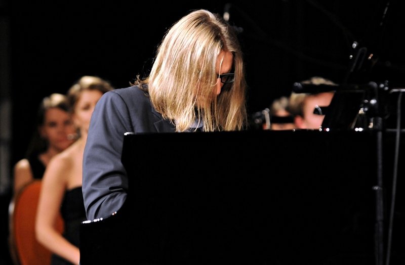 Elbląg, Leszek Możdżer dał znakomity koncert z towarzyszeniem Elbląskiej Orkiestry Kameralnej Elbląg, Leszek Możdżer dał znakomity koncert z towarzyszeniem Elbląskiej Orkiestry Kameralnej