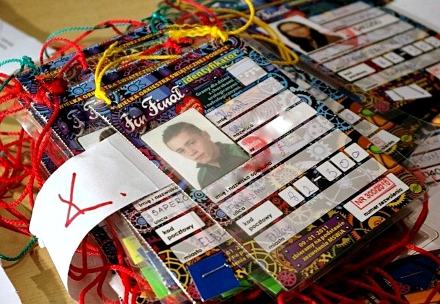Elbląg, Identyfikatory dla wolontariuszy WOŚP Elbląg, Identyfikatory dla wolontariuszy WOŚP