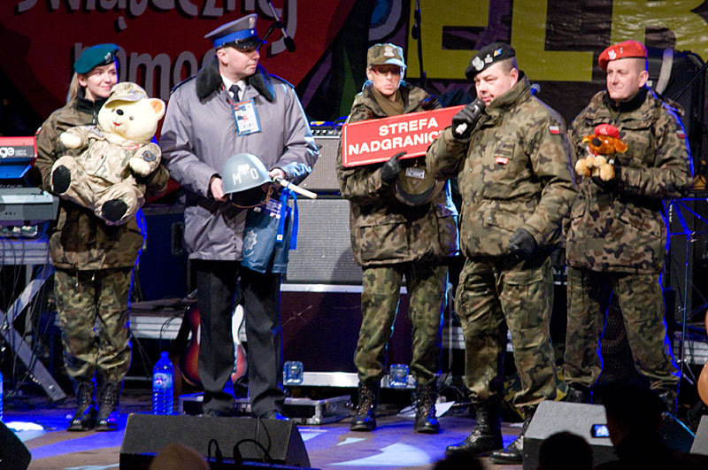 Elbląg, Służby mundurowe przekazały na licytację swoje gadżety