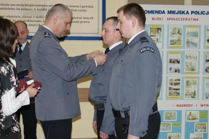 Elbląg, Insp. Sławomir Mierzwa wielokrotnie doceniał prace elbląskich policjantów