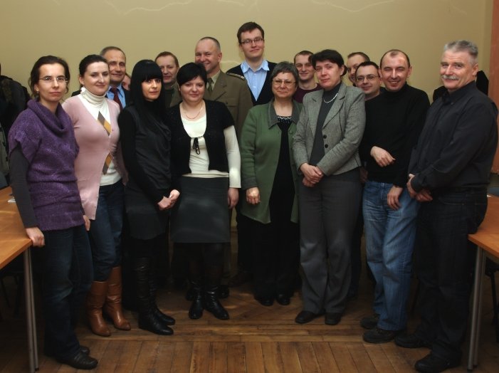 Elbląg, Poznają zabezpieczenia dokumentów Elbląg, Poznają zabezpieczenia dokumentów