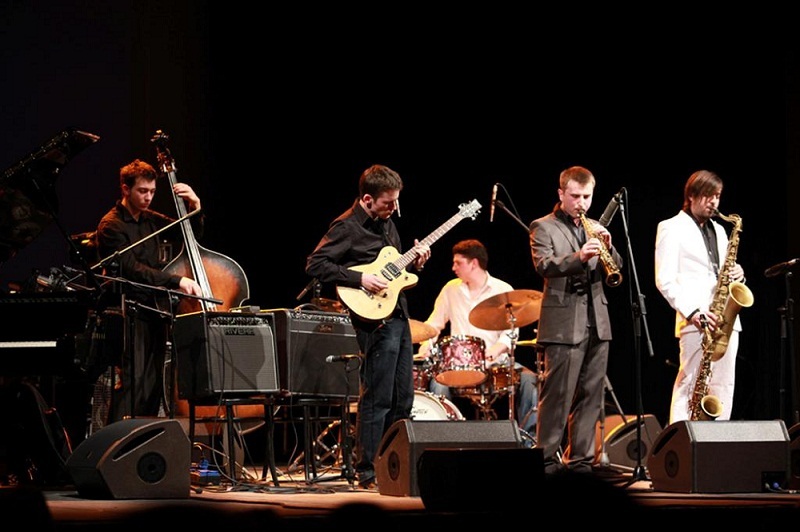 Elbląg, W sobotę w Krużganku Galerii EL zagra Freeway Quintet Elbląg, W sobotę w Krużganku Galerii EL zagra Freeway Quintet