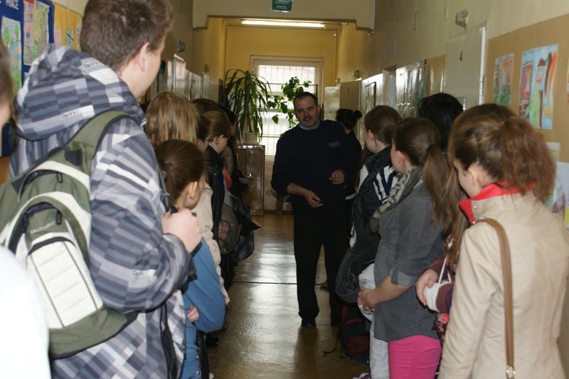 Elbląg, Dziś elbląską komendę odwiedzili uczniowie Zespołu Szkół Turystyczno Hotelarskich Elbląg, Dziś elbląską komendę odwiedzili uczniowie Zespołu Szkół Turystyczno Hotelarskich