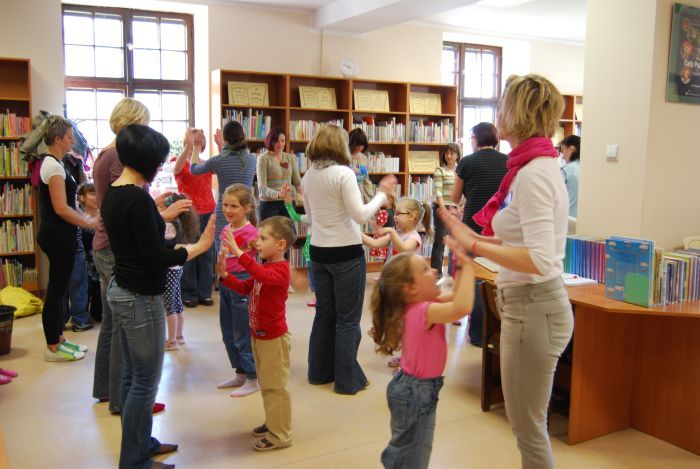 Elbląg, Wielkanocny Świerszczykowy Ogródek