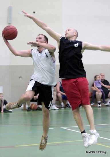 Elbląg, Półfinałowe emocje w Akcent Basket Lidze Elbląg, Półfinałowe emocje w Akcent Basket Lidze