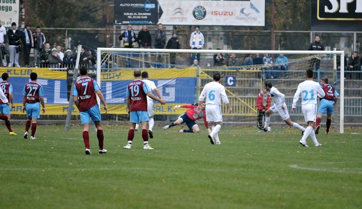 Elbląg, Jesienią w Elblągu Kolejarz wygrał 2:0