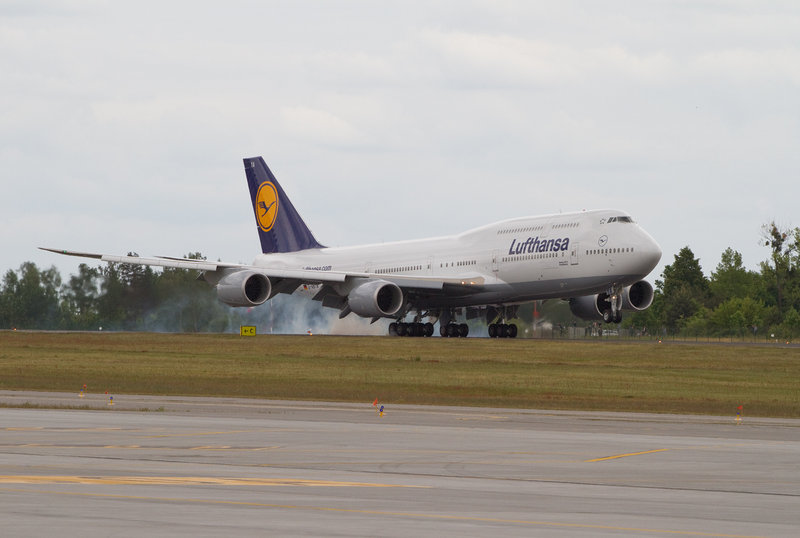 Elbląg, Polska premiera Boeinga 747-8