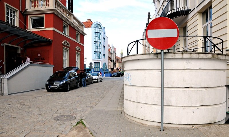 Elbląg, Nowe oznakowanie ulic na Starym Mieście