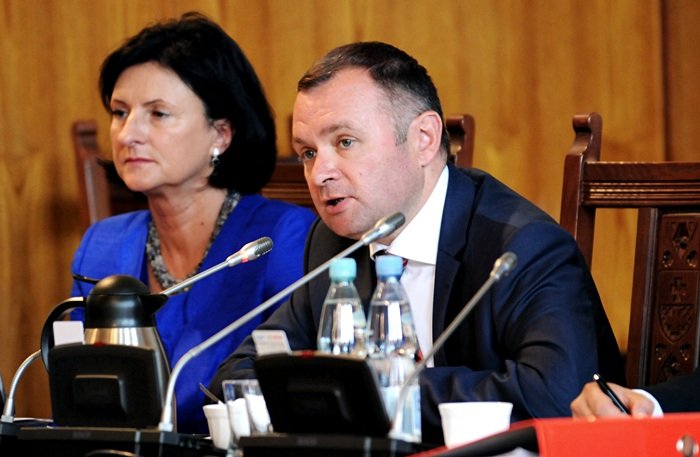 Elbląg, Mimo krytycznych uwag radni udzielili absolutorium prezydentowi Grzegorzowi Nowaczykowi Elbląg, Mimo krytycznych uwag radni udzielili absolutorium prezydentowi Grzegorzowi Nowaczykowi