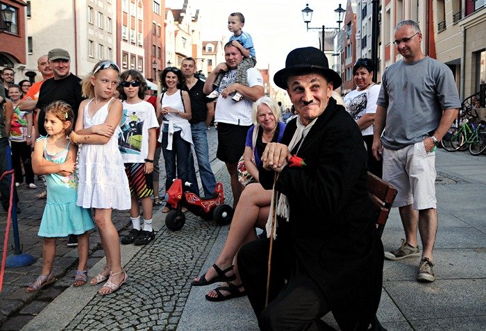 Elbląg, Charlie pomywaczem w wykonaniu Teatru na Bruku Elbląg, Charlie pomywaczem w wykonaniu Teatru na Bruku