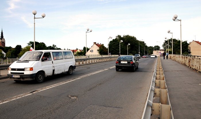 Elbląg, Zmiana organizacji ruchu na moście