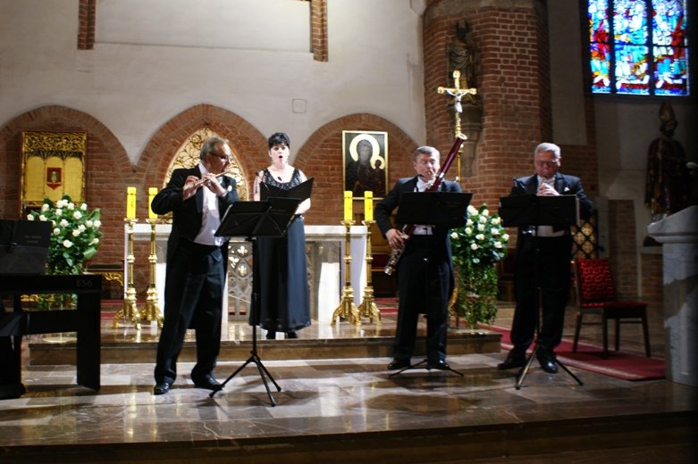 Elbląg, Po koncercie w Katedrze Elbląg, Po koncercie w Katedrze