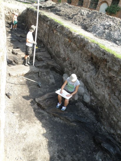 Elbląg, Podczas Dni Elbląga będzie możliwość podglądania prac archeologów, prowadzących badania w okolicach dawnego zamku krzyżackiego Elbląg, Podczas Dni Elbląga będzie możliwość podglądania prac archeologów, prowadzących badania w okolicach dawnego zamku krzyżackiego
