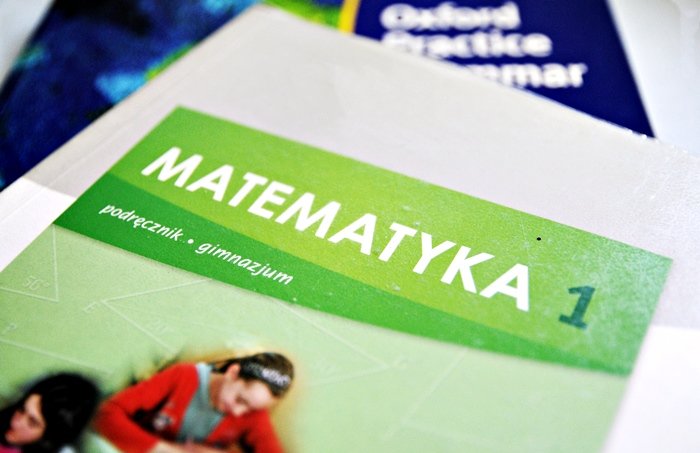 Elbląg, Dofinansowanie podręczników