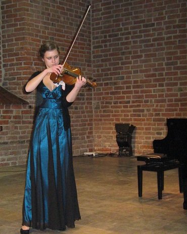 Elbląg, Na zdjęciu Monika Matysiak – stypendystka z 2011 roku. Elbląg, Na zdjęciu Monika Matysiak – stypendystka z 2011 roku.