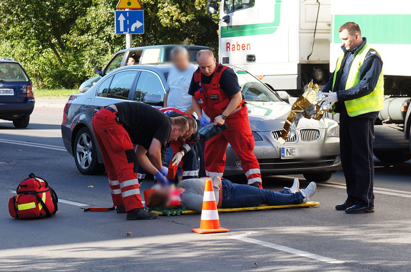 Elbląg, Tysiąclecia: piesza weszła wprost pod samochód