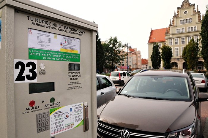 Elbląg, Fałszywy parkingowy odpracuje swoją winę Elbląg, Fałszywy parkingowy odpracuje swoją winę