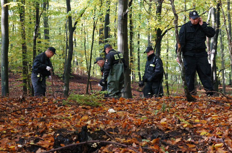 Elbląg, Na ratunek starszemu mężczyźnie pospieszyli policjanci i strażacy. Niestety, było już za późno