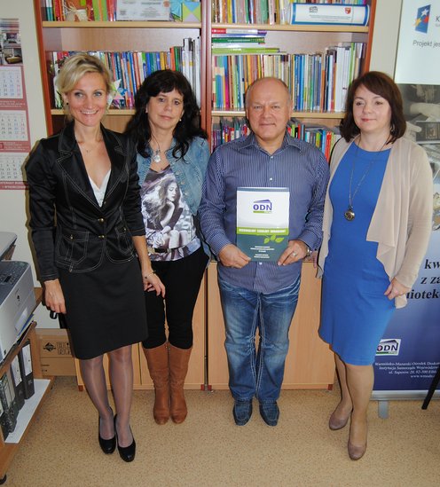 Elbląg, Od lewej: Magdalena Jankun, Elżbieta Kurkiewicz, Krzysztof Błaszczak, Marlena Derlukiewicz. Elbląg, Od lewej: Magdalena Jankun, Elżbieta Kurkiewicz, Krzysztof Błaszczak, Marlena Derlukiewicz.