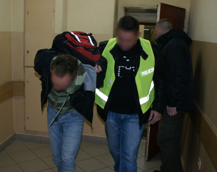 Elbląg, Policjanci zatrzymali rozbójników