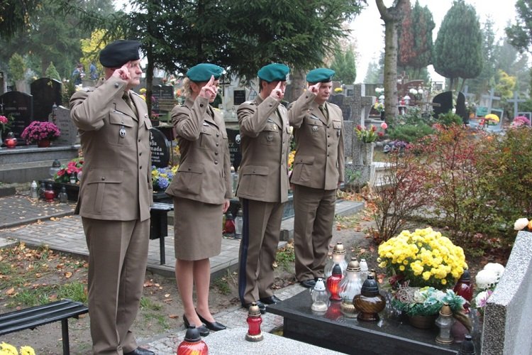 Elbląg, Pamięć o poległych żołnierzach