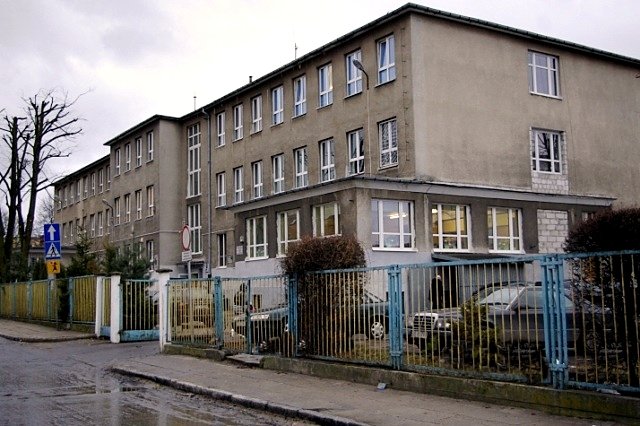 Elbląg, Młody mężczyzna zaczepiał uczniów. Policja zwiększyła patrole Elbląg, Młody mężczyzna zaczepiał uczniów. Policja zwiększyła patrole