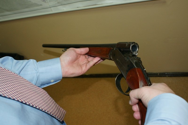 Elbląg, 61-latek posiadał broń myśliwską, ale bez pozwolenia