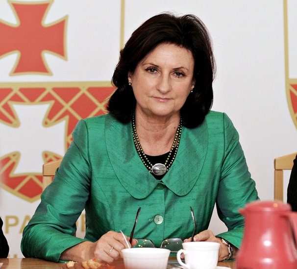 Elbląg, Wiceprezydent Elbląga, Grażyna Kluge jest babcią dwóch uroczych dziewczynek Elbląg, Wiceprezydent Elbląga, Grażyna Kluge jest babcią dwóch uroczych dziewczynek