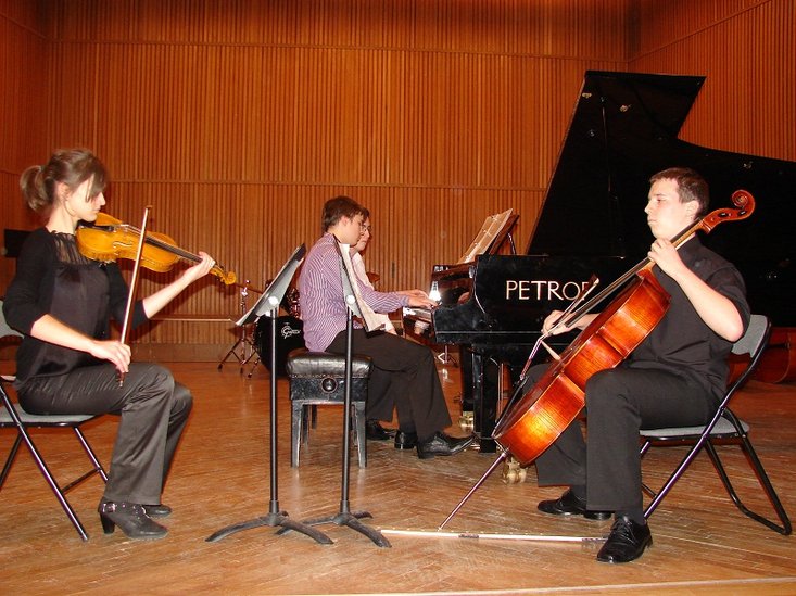 Elbląg, Trio fortepianowe,