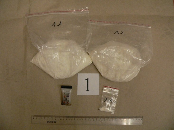 Elbląg, Śledczy ustalili, że podejrzani wprowadzili na rynek 10 kg marihuany i 6 kg amfetaminy