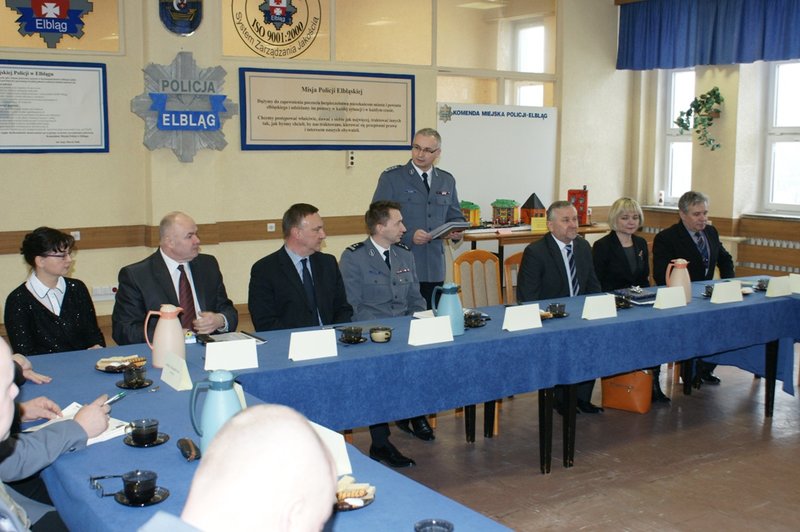 Elbląg, W odprawie uczestniczyli policjanci, prokuratorzy oraz samorządowcy Elbląg, W odprawie uczestniczyli policjanci, prokuratorzy oraz samorządowcy