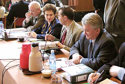 Elbląg, Plus - minus Elbląg, Plus - minus