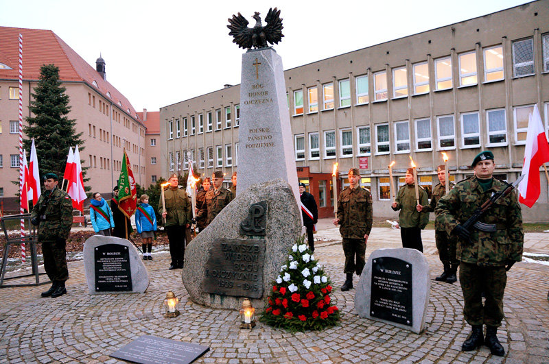 Elbląg, Niech pamięć o nich nie przeminie