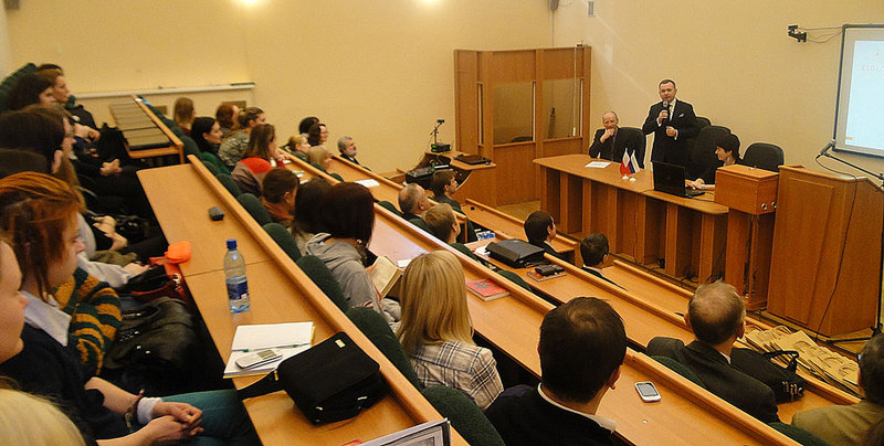 Elbląg, Po raz pierwszy w historii naszego miasta prezydent Elbląga wygłosił wykład na zagranicznym uniwersytecie
