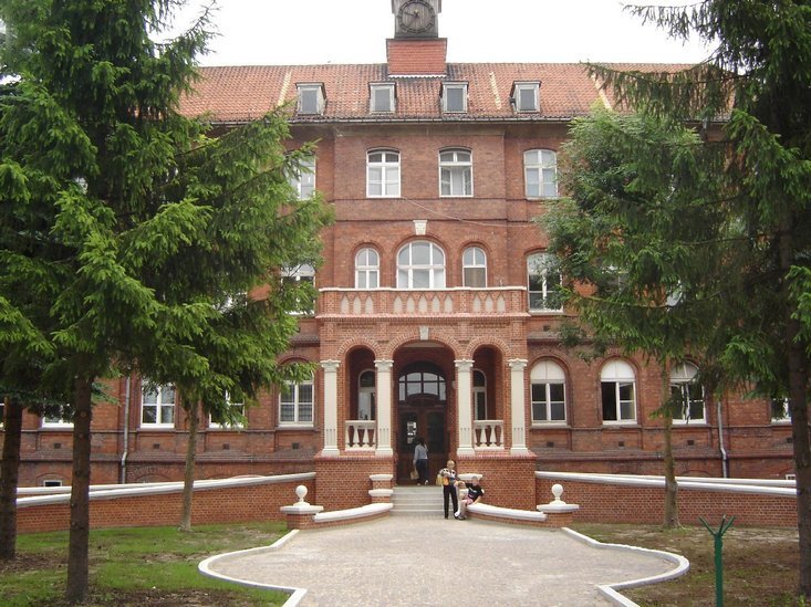 Elbląg, Jeden dyrektor już jest Elbląg, Jeden dyrektor już jest
