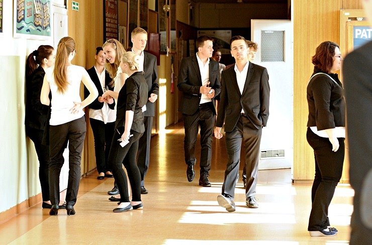 Elbląg, Maturzyści z IV LO