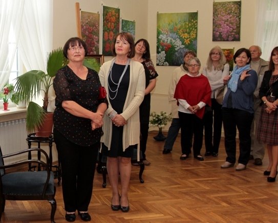 Elbląg, W moim pięknym ogrodzie. Wystawa malarska w Klubie 16 PDZ
