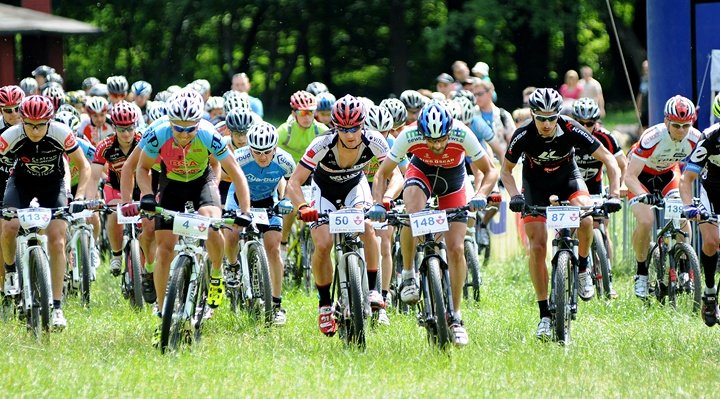 Elbląg, Frekwencja na zawodach MTB w Bażantarni była imponująca Elbląg, Frekwencja na zawodach MTB w Bażantarni była imponująca