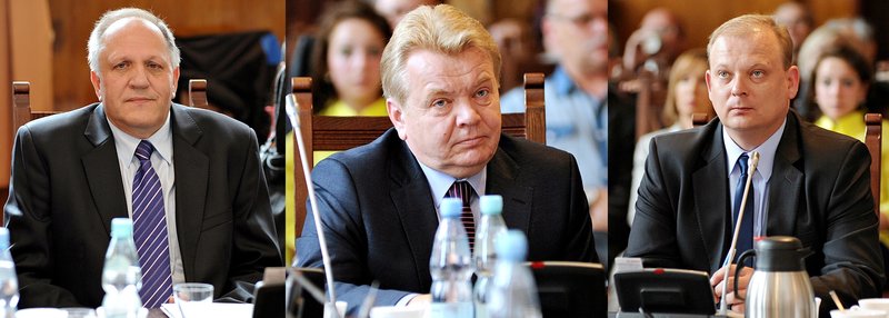 Elbląg, Nowi radni będą rządzić przez nieco ponad rok. Od lewej: Adam Basiukiewicz, Henryk Gawroński oraz Michał Missan