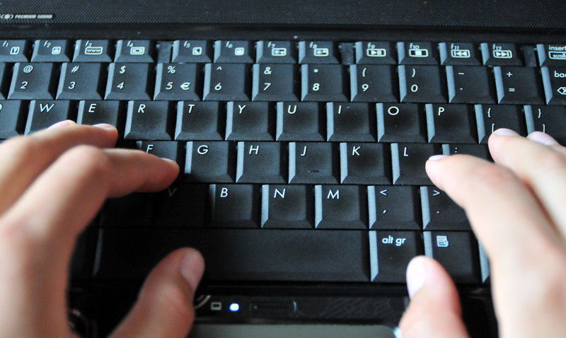 Elbląg, Coraz więcej spraw urzędowych można załatwić za pomocą Internetu Elbląg, Coraz więcej spraw urzędowych można załatwić za pomocą Internetu