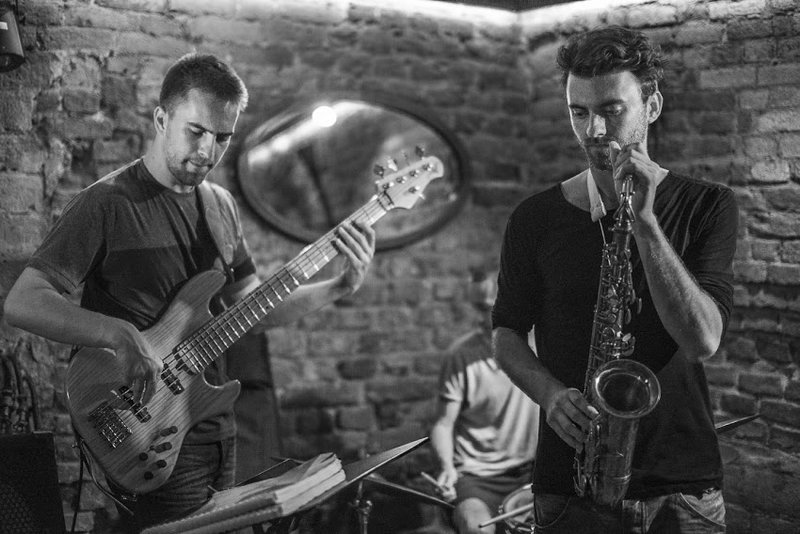 Elbląg, Na zdj. Piotr Chęcki i Konrad Żołnierek na jam session 20 czerwca Elbląg, Na zdj. Piotr Chęcki i Konrad Żołnierek na jam session 20 czerwca