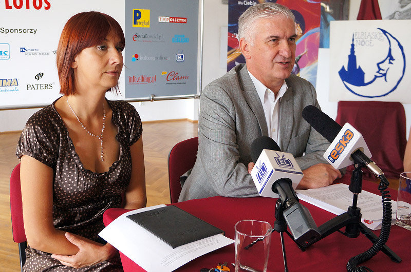 Elbląg, O Elbląskich Nocach mówili dziś dziennikarzom: Aleksandra Bednarczuk i Antoni Czyżyk Elbląg, O Elbląskich Nocach mówili dziś dziennikarzom: Aleksandra Bednarczuk i Antoni Czyżyk