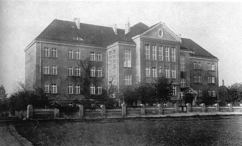 Elbląg, Trusoschule