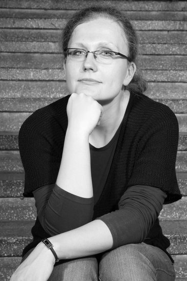Elbląg, - Mam dystans do tej poezji. Są tacy, którzy twierdzą, że trzeba ją pokazać, że jest dobra. Ja niekoniecznie podzielam ich zdanie - mówi Dominika Lewicka- Klucznik Elbląg, - Mam dystans do tej poezji. Są tacy, którzy twierdzą, że trzeba ją pokazać, że jest dobra. Ja niekoniecznie podzielam ich zdanie - mówi Dominika Lewicka- Klucznik